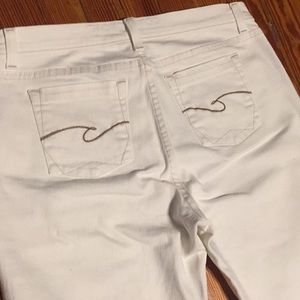 Covington White Jeans